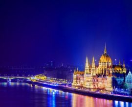 13 Budapest HD Background